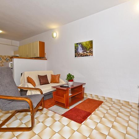Apartment Zeljko 34 พูลา ภายนอก รูปภาพ